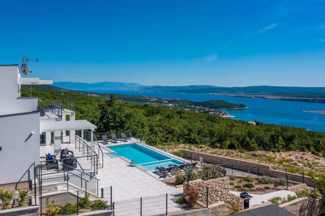 Villa Visum Šmrika Εξωτερικό φωτογραφία